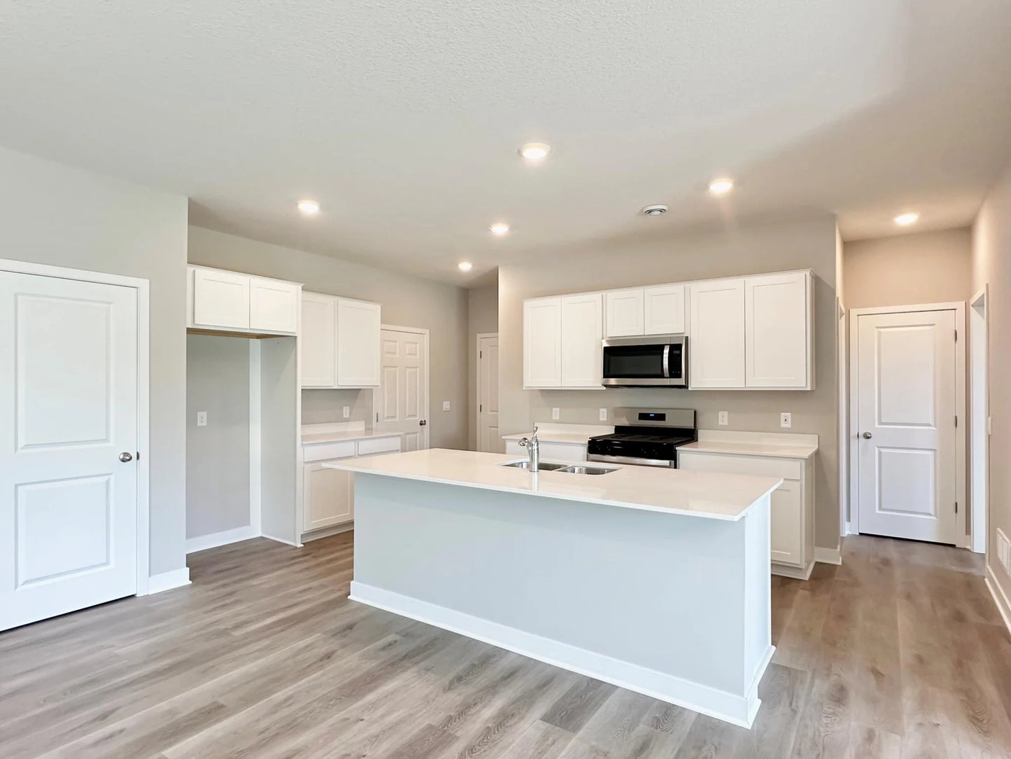 151 Snowdrop Trail, Waconia, MN 55387