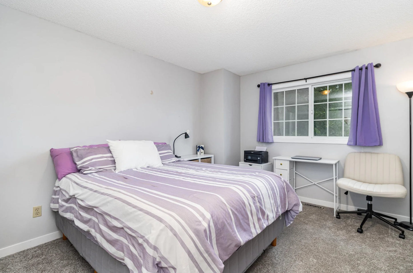 5955 Wedgewood Lane, Plymouth, MN 55446