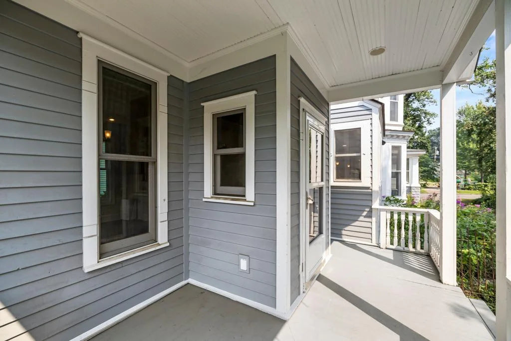 520 Holly Avenue, Saint Paul, MN 55102