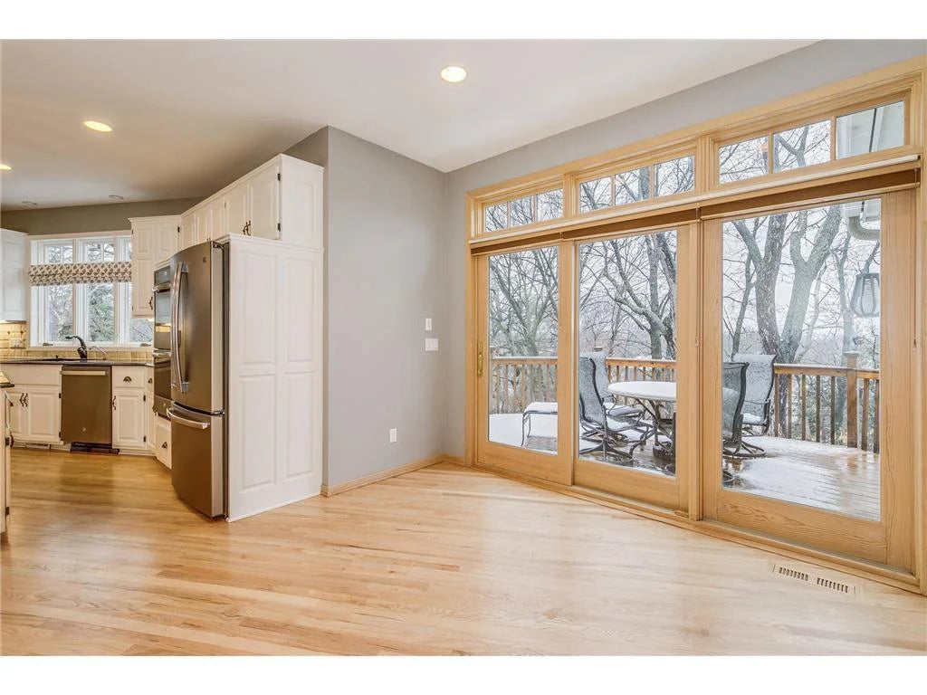 11338 Hawk High Court, Eden Prairie, MN 55347