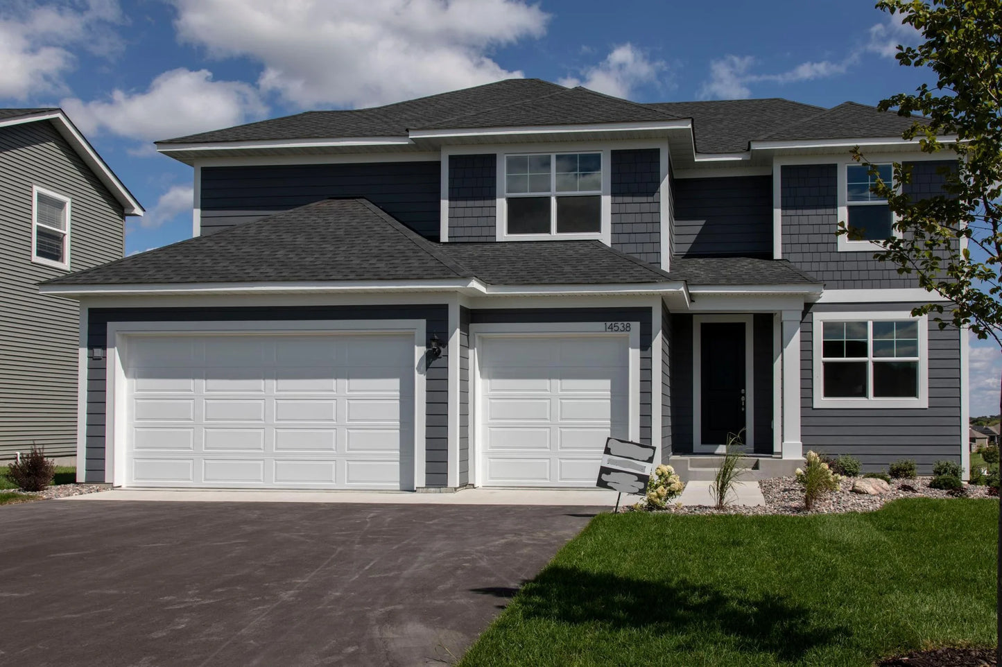 14538 Kingsview Lane, Dayton, MN 55327
