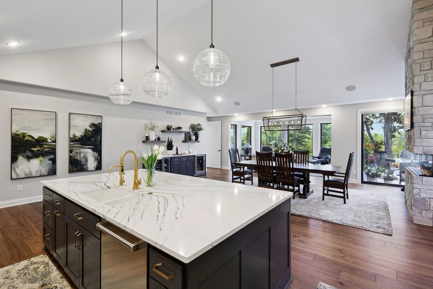 4725 Linden Cove Lane, Savage, MN 55378