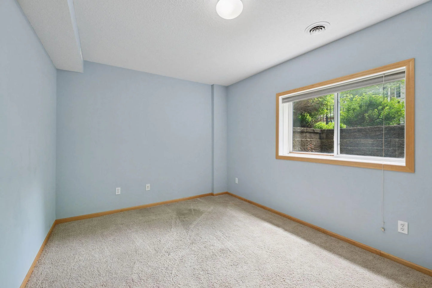 11350 Stratton Avenue, Eden Prairie, MN 55344