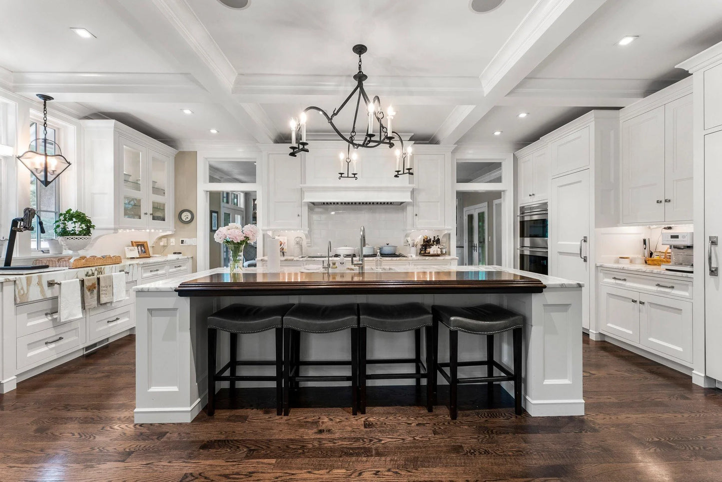 6601 Blackfoot Pass, Edina, MN 55439
