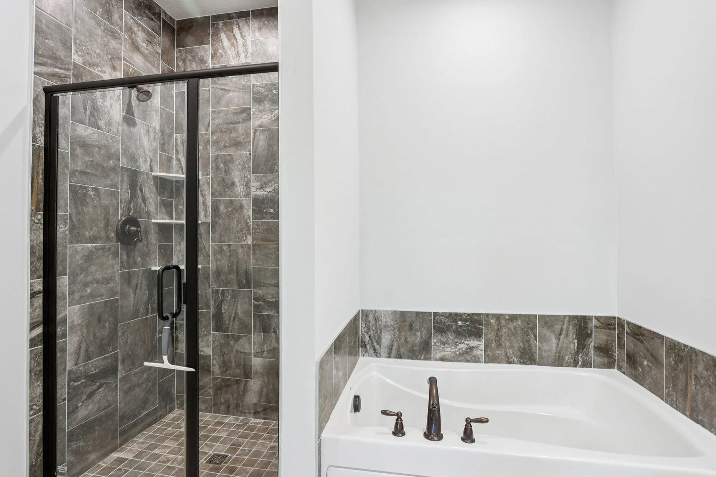 4600 Foxglove Drive, Minnetrista, MN 55331