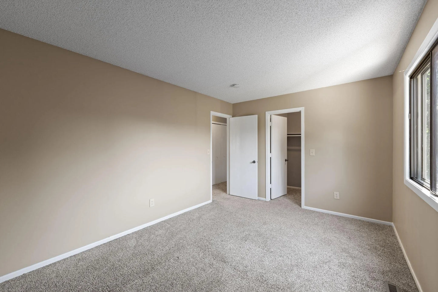 2531 Brookdale Lane, Brooklyn Park, MN 55444