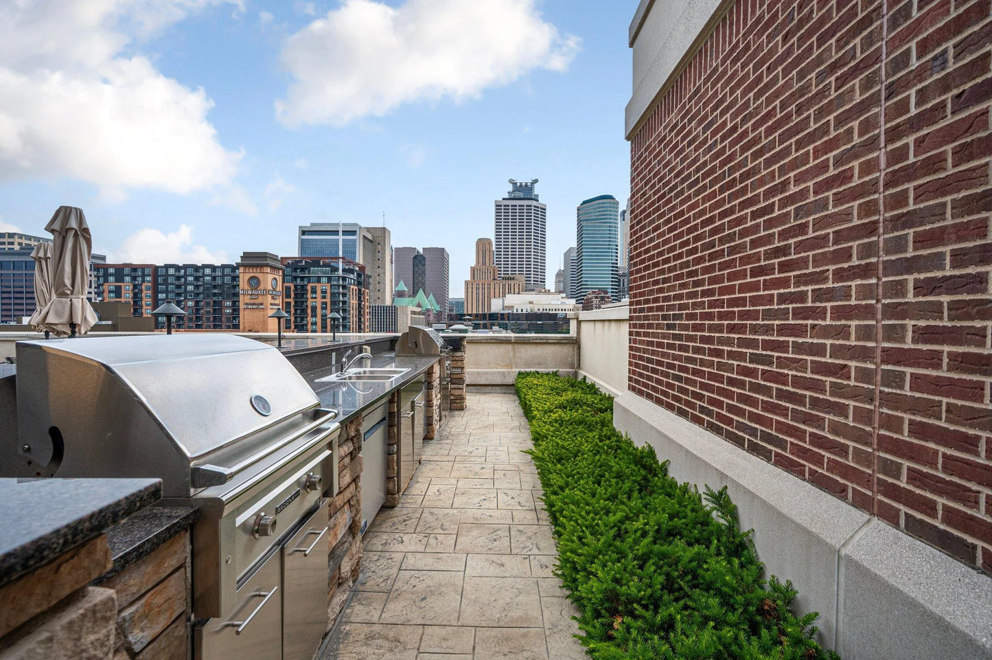 100 3rd Avenue, Minneapolis, MN 55401