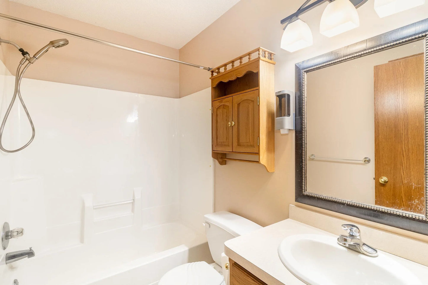 6609 210th Lane, Forest Lake, MN 55025