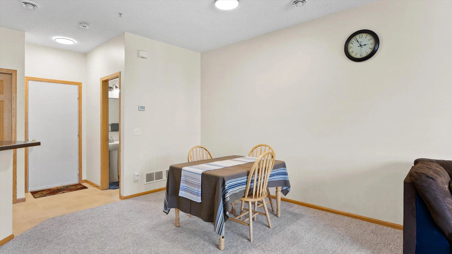 13749 Atrium Avenue, Rosemount, MN 55068