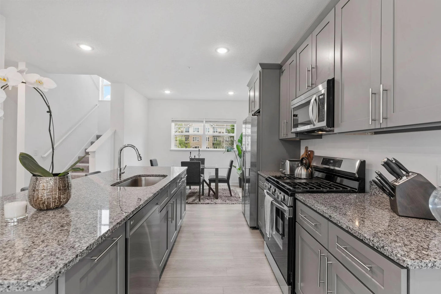 3141 Clover Ridge Drive, Chaska, MN 55318