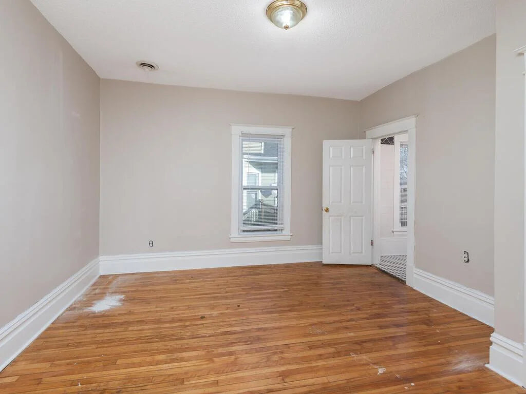 2100 Dupont Avenue, Minneapolis, MN 55411