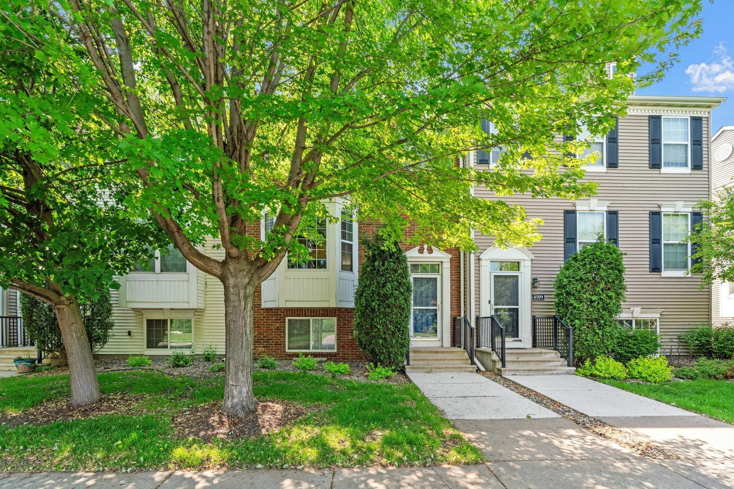 4107 Regent Avenue, Robbinsdale, MN 55422