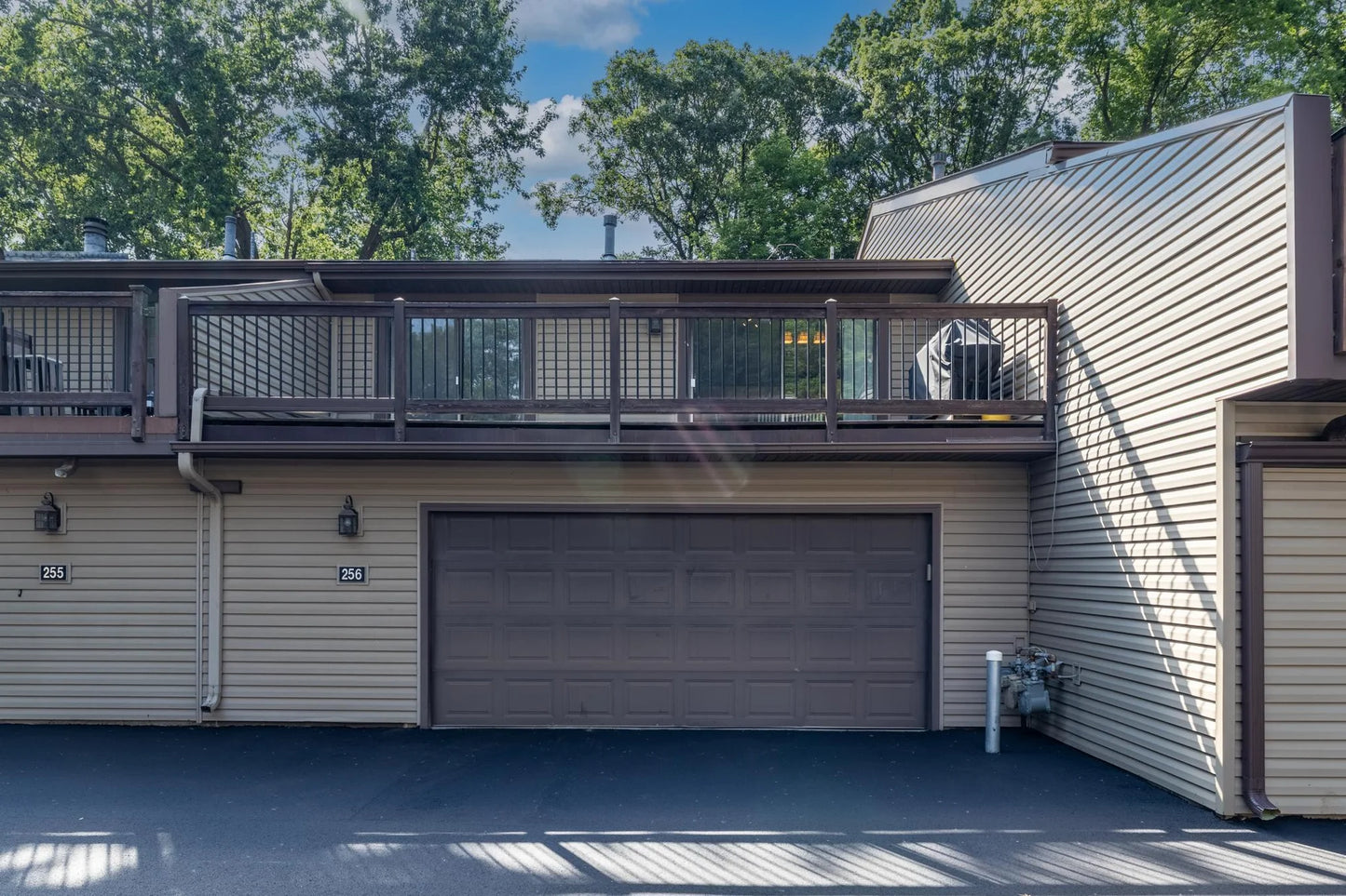 256 River Woods Lane, Burnsville, MN 55337