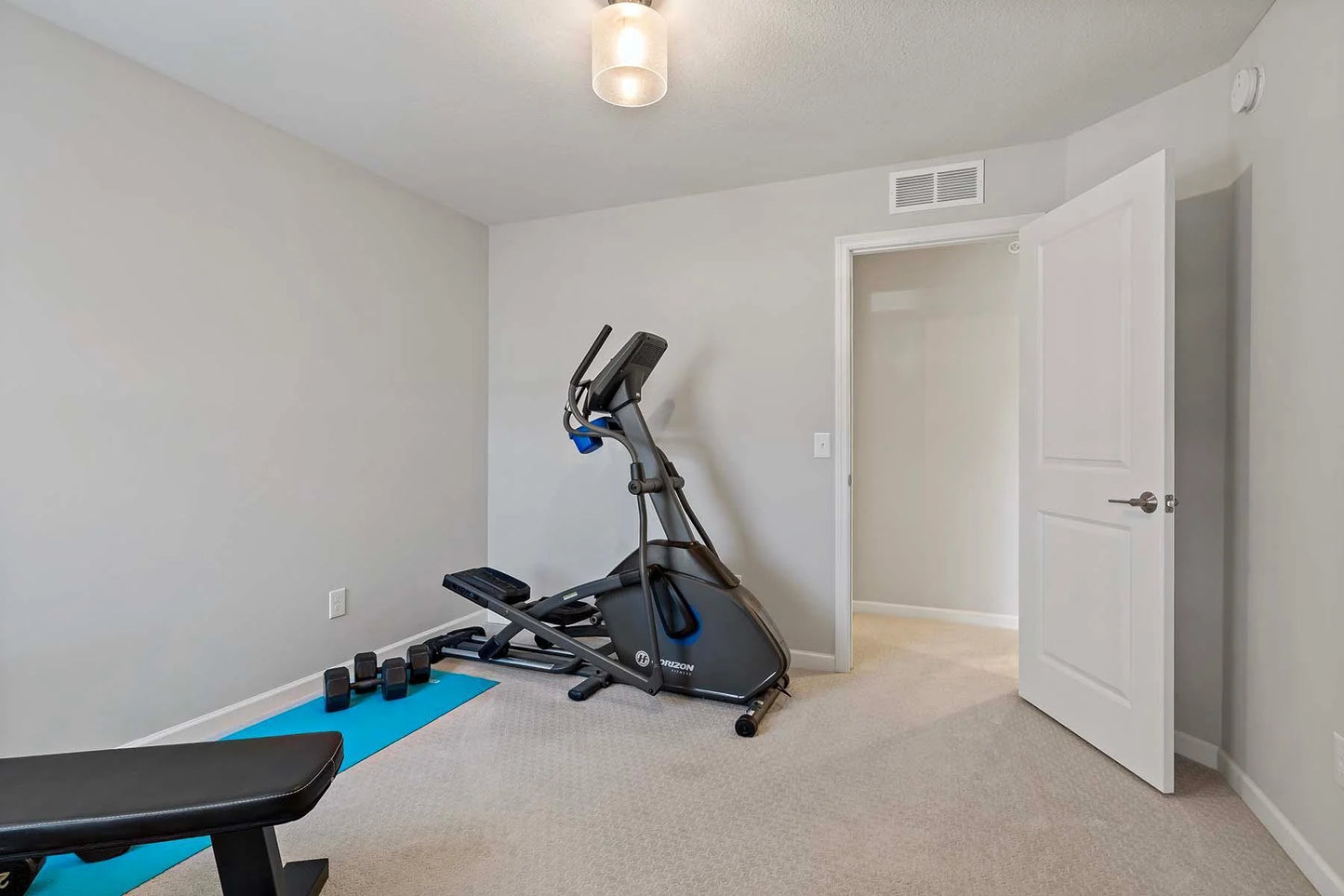 4884 Avery Court, Eagan, MN 55123