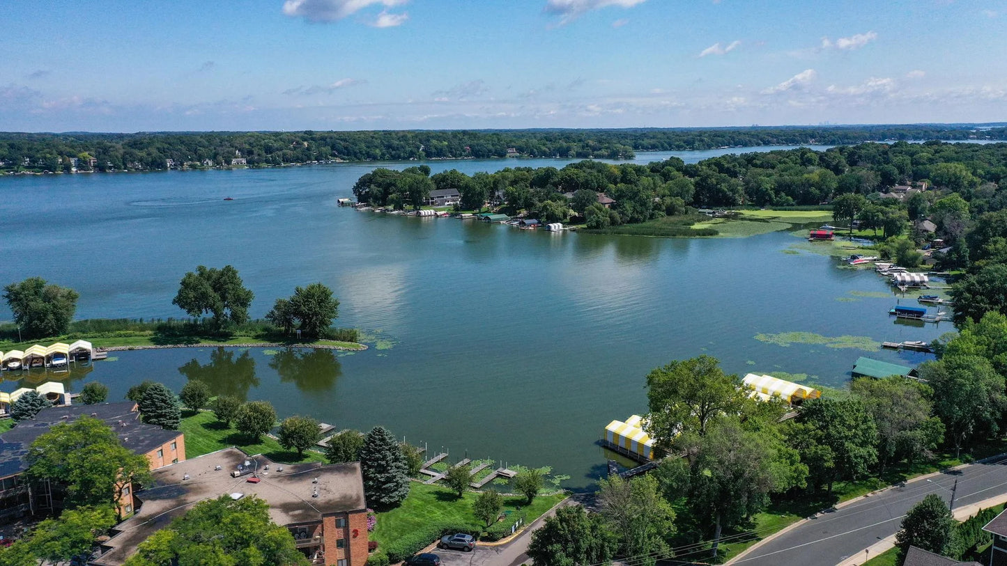 5450 Three Points Boulevard, Mound, MN 55364