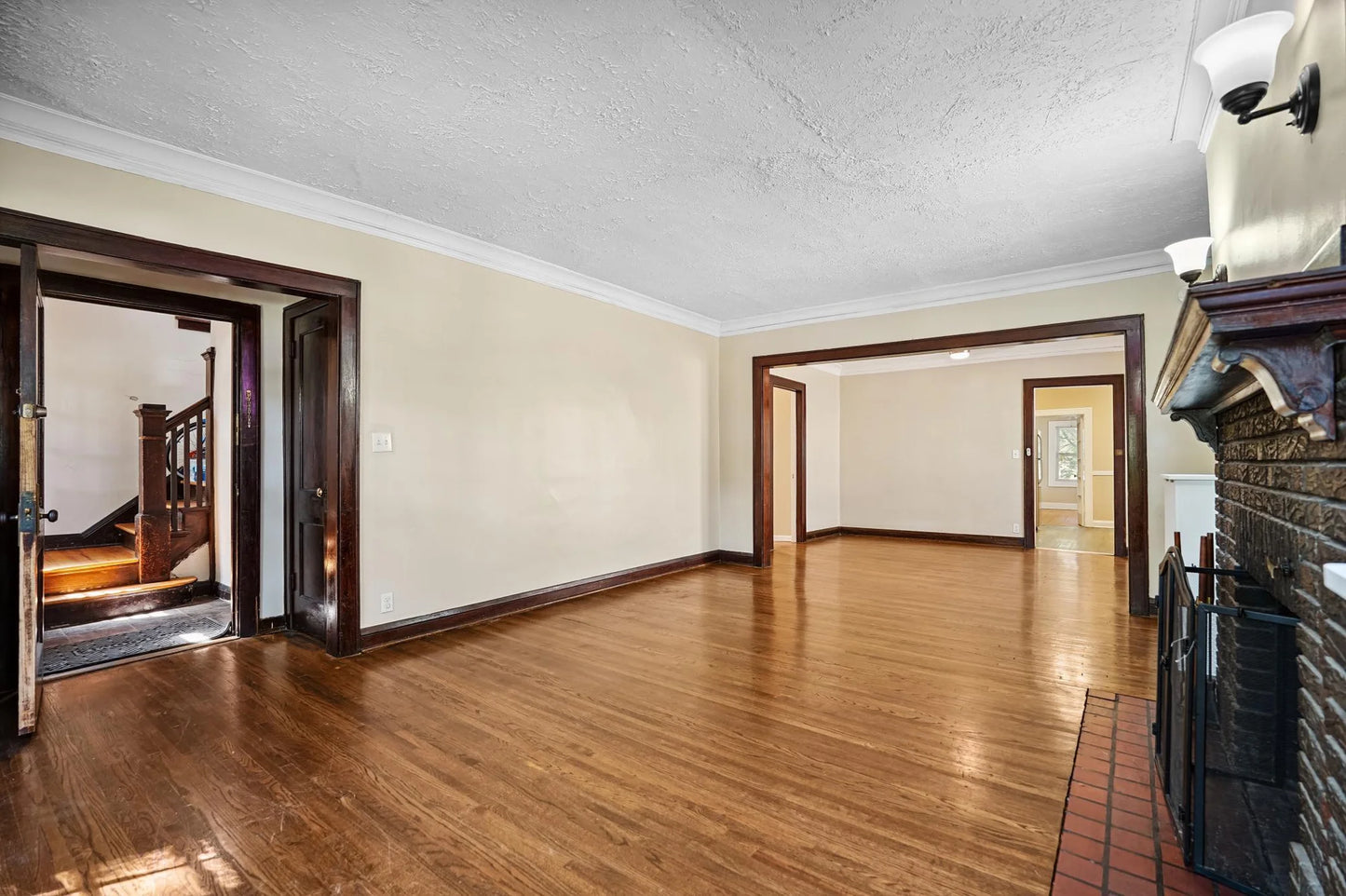 2512 Dupont Avenue, Minneapolis, MN 55405