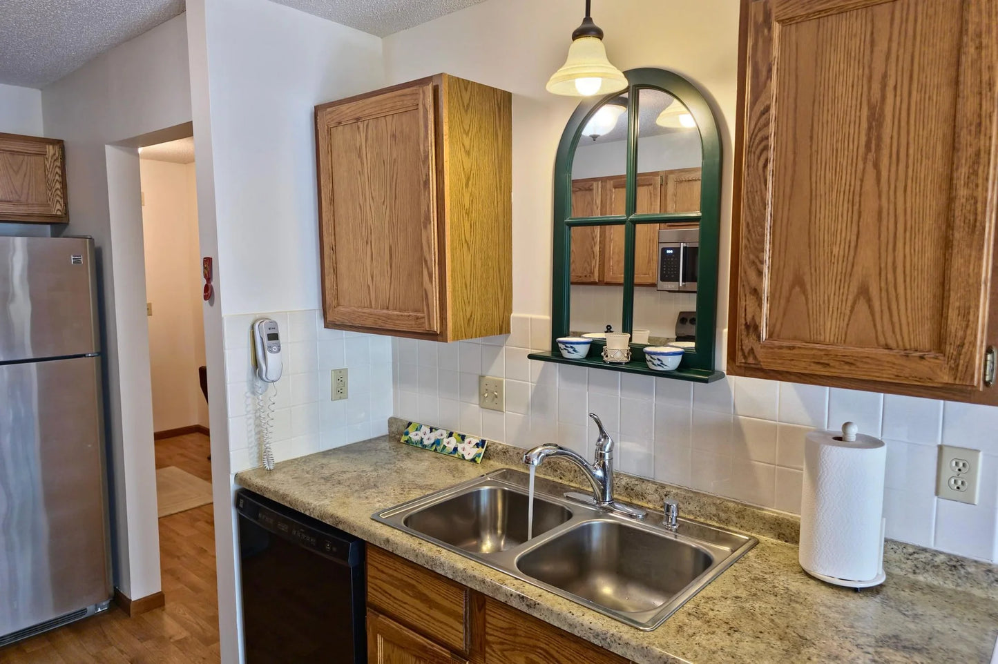 32 11th Avenue, Hopkins, MN 55343