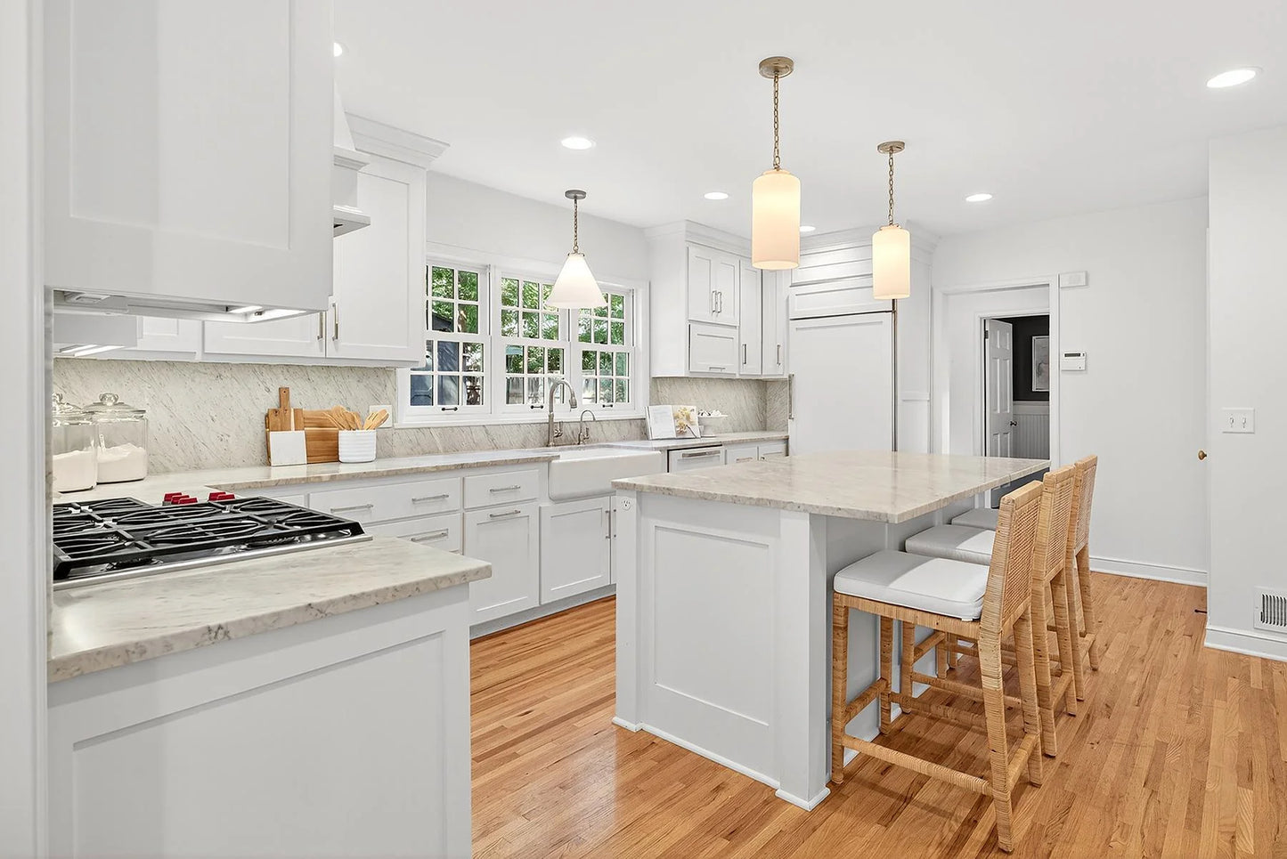 4504 42nd Street, Edina, MN 55416