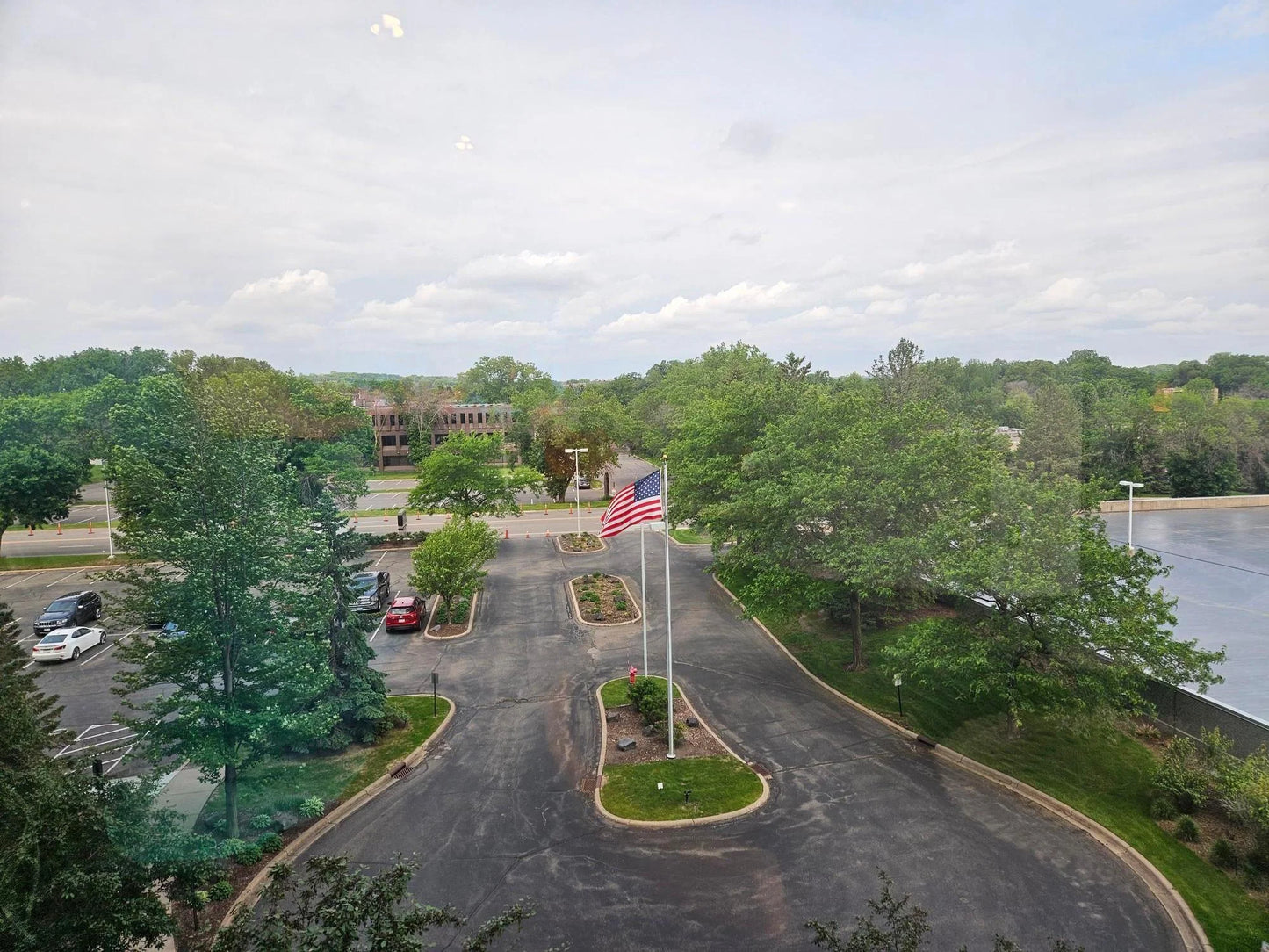 5601 Smetana Drive, Minnetonka, MN 55343