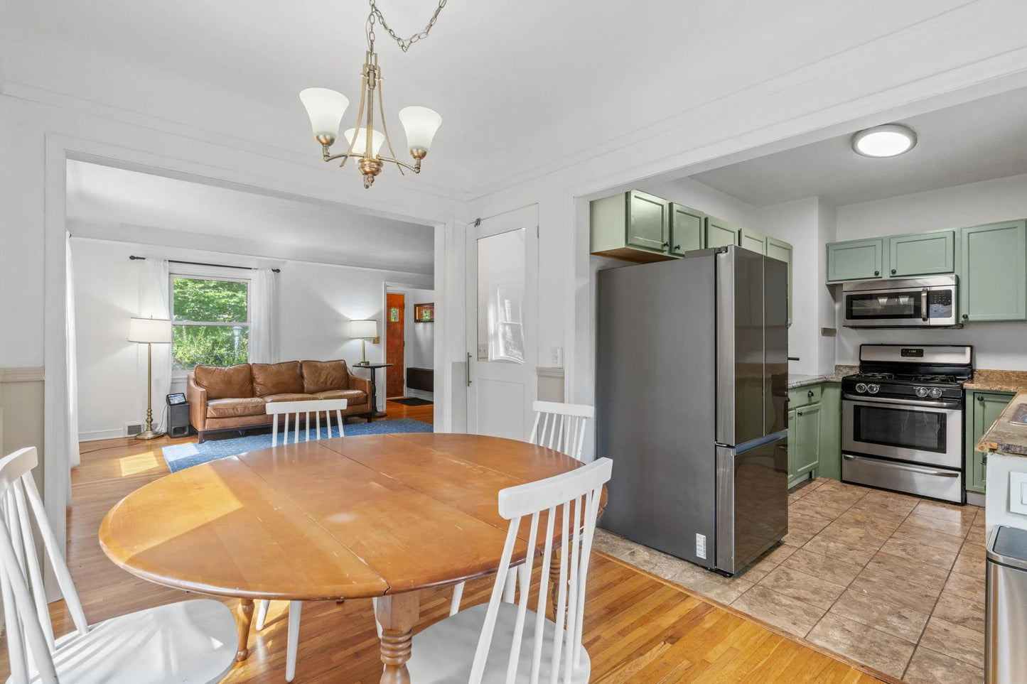 4230 Zenith Avenue, Robbinsdale, MN 55422