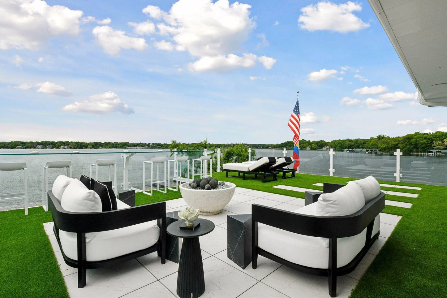 2492 Bantas Point Road, Minnetonka, MN 55391