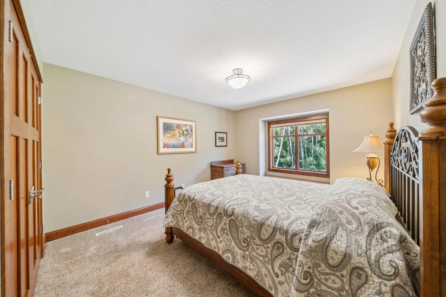 4908 Pinecroft Avenue, Stillwater, MN 55082