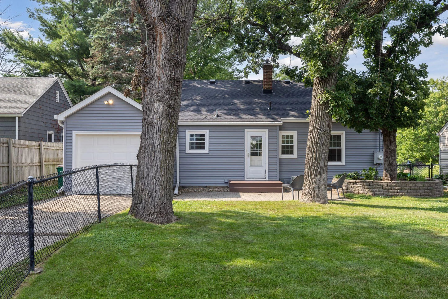 5717 Lake Street, Saint Louis Park, MN 55416