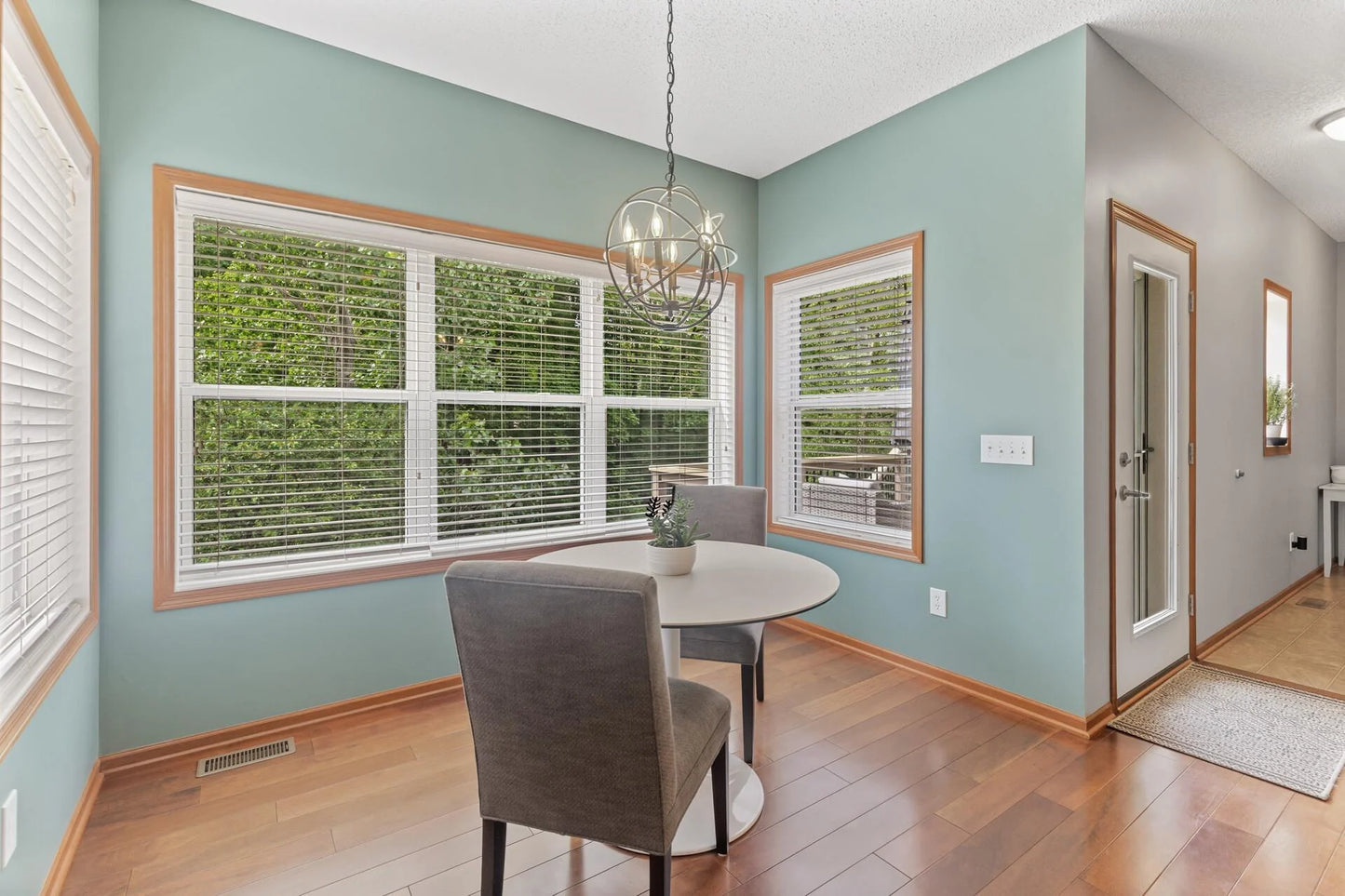 4231 Maple Hurst Drive, Rockford, MN 55373