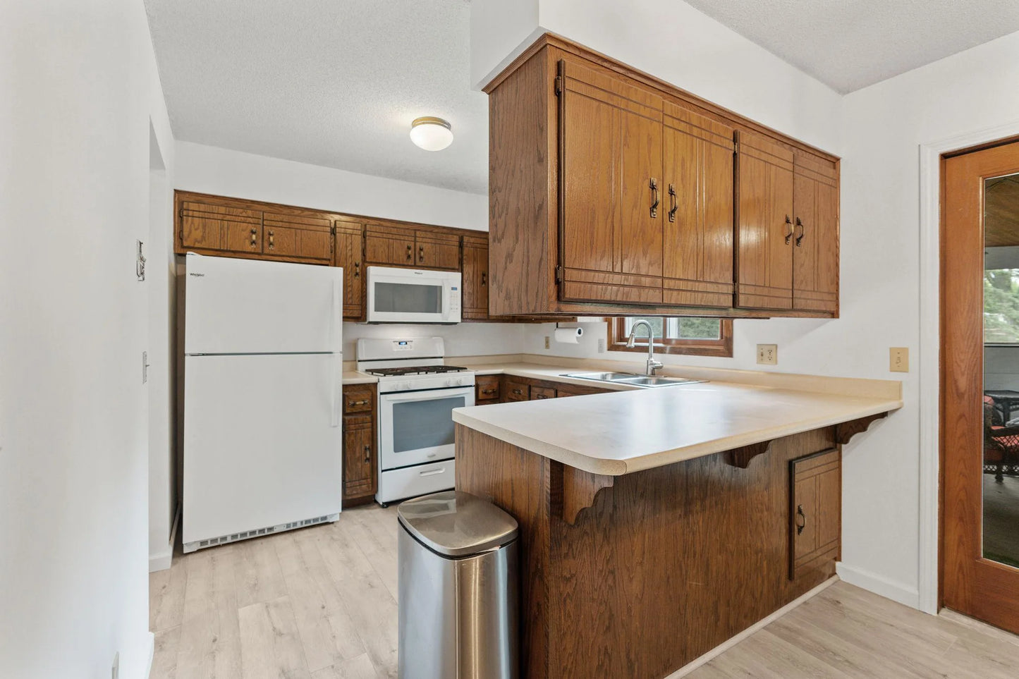 4366 Greenhaven Drive, Vadnais Heights, MN 55127