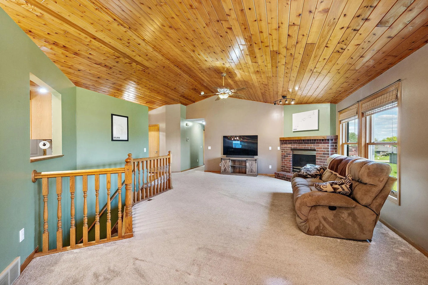 20604 Jasmine Path, Lakeville, MN 55044