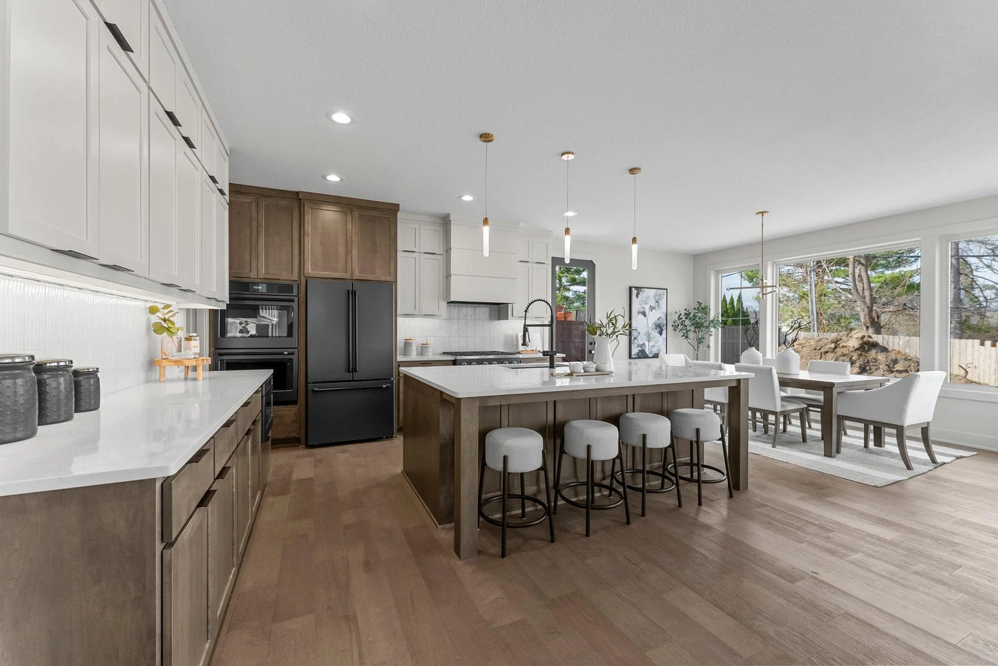 5012 Hankerson Avenue, Edina, MN 55436