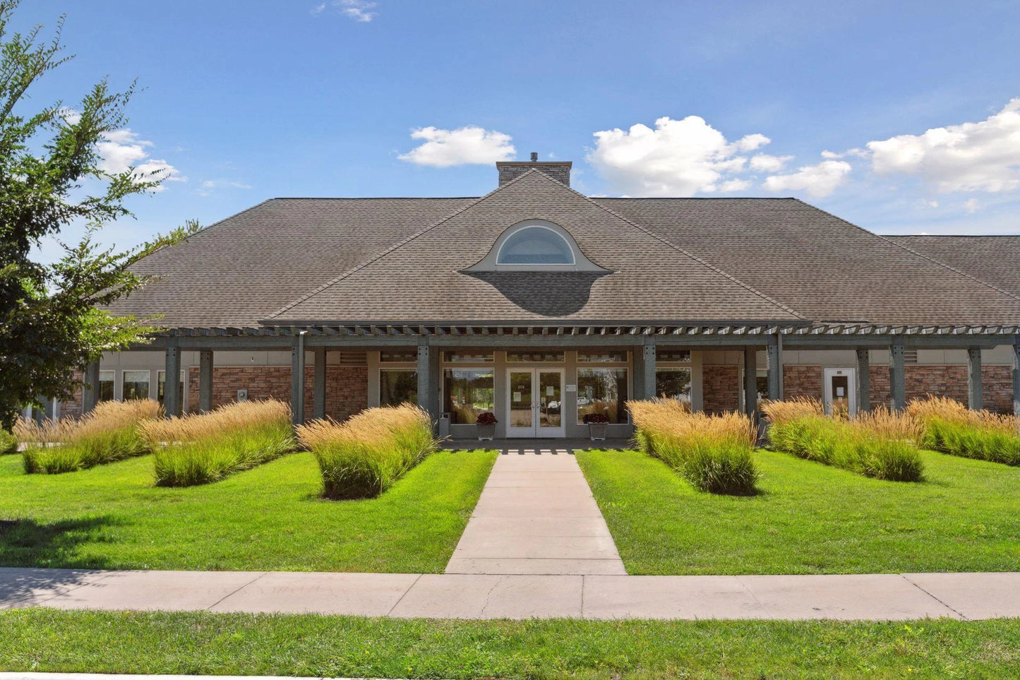 5085 149th Street, Hugo, MN 55038