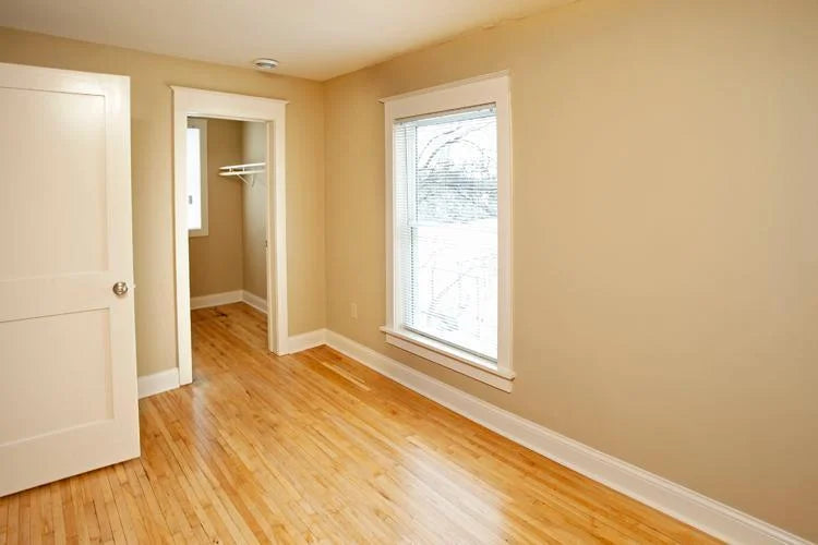856 Burr Street, Saint Paul, MN 55130