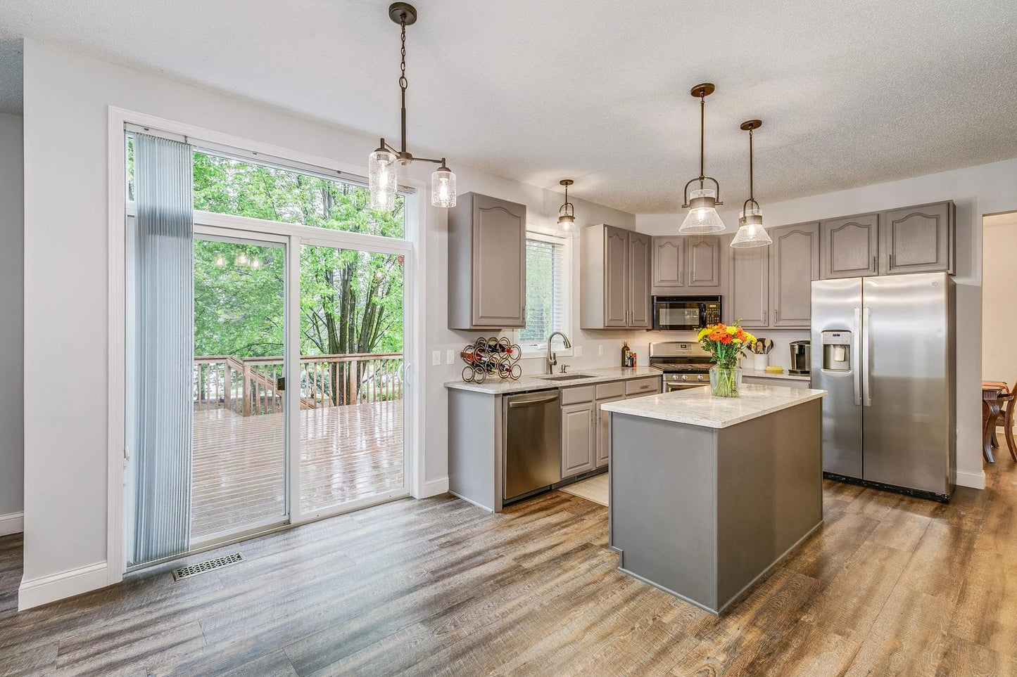 10447 Kilbirnie Road, Woodbury, MN 55129