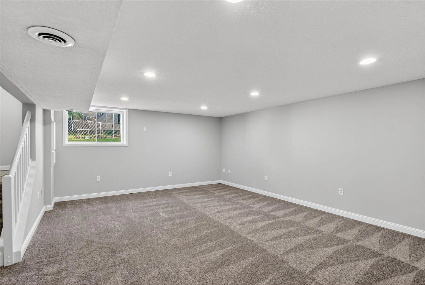 5392 Old Shakopee Circle, Bloomington, MN 55437