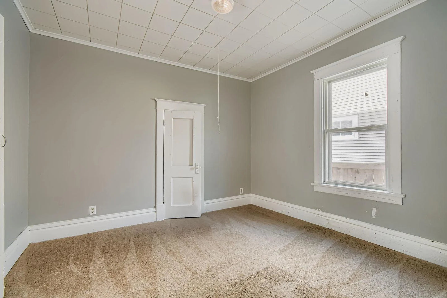 597 Geranium Avenue, Saint Paul, MN 55130