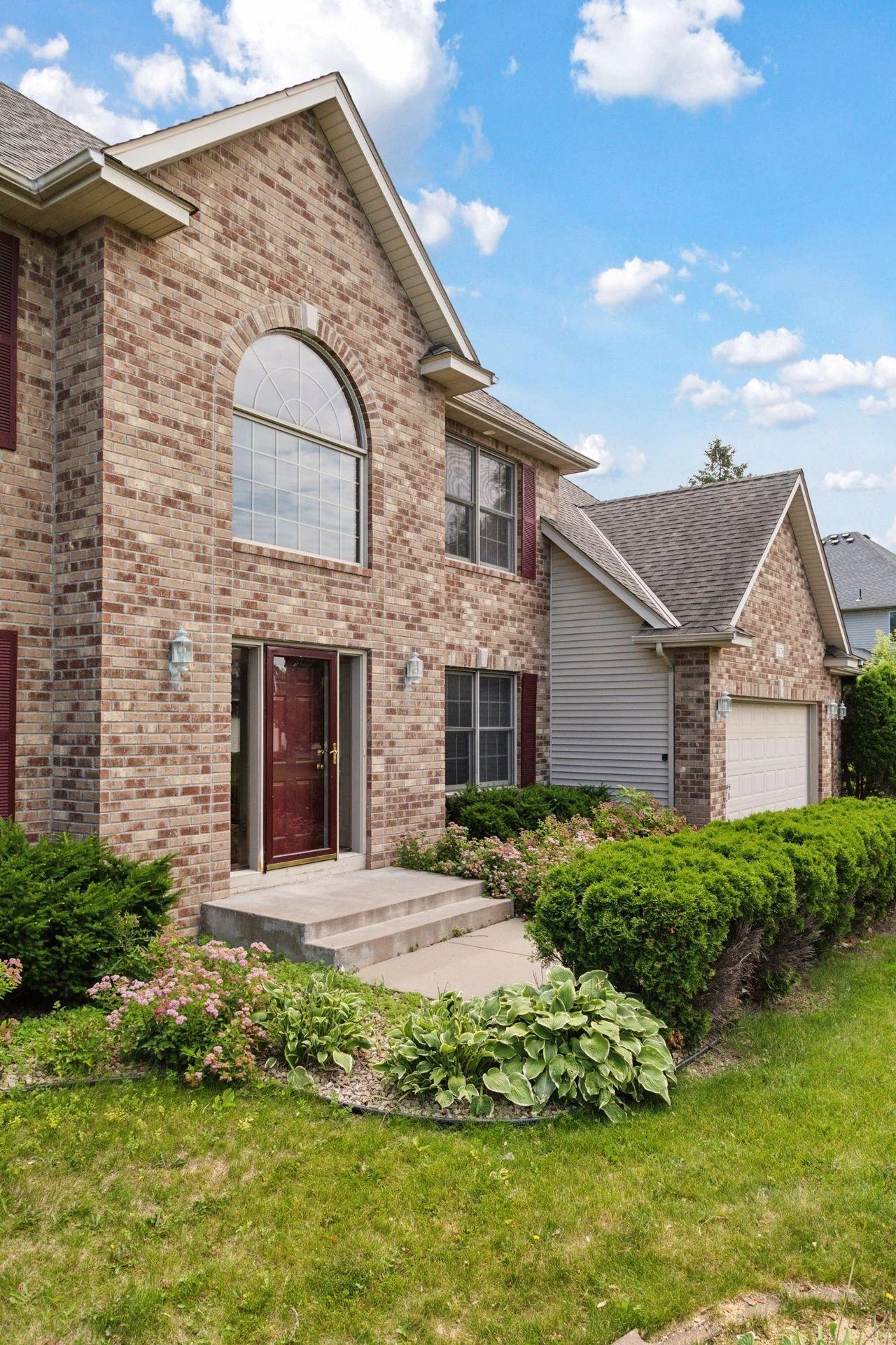13176 Crolly Court, Rosemount, MN 55068