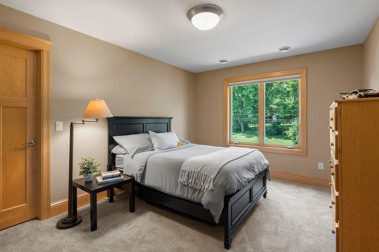 1411 Archwood Road, Minnetonka, MN 55305