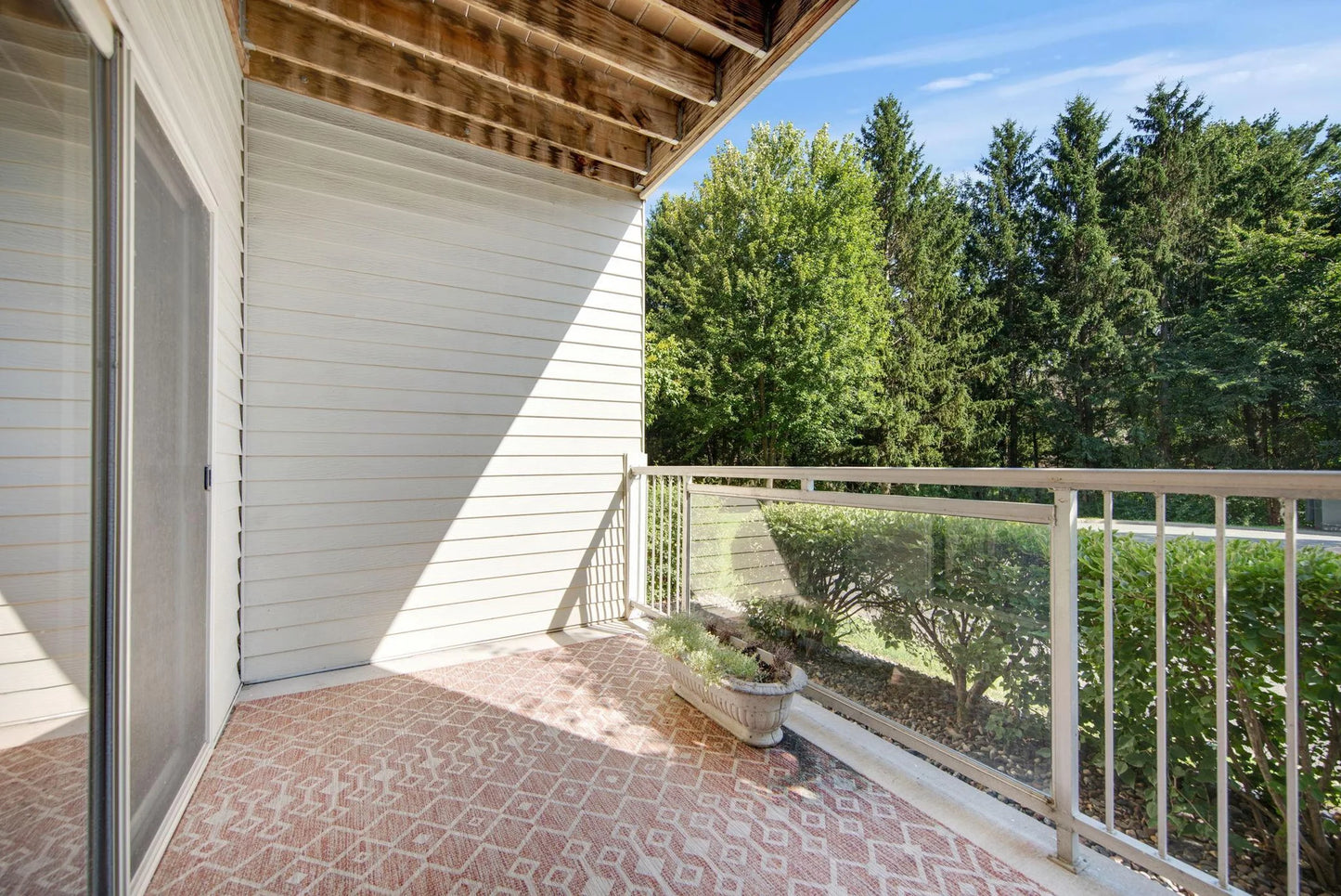 5200 Pathways Avenue, White Bear Lake, MN 55110