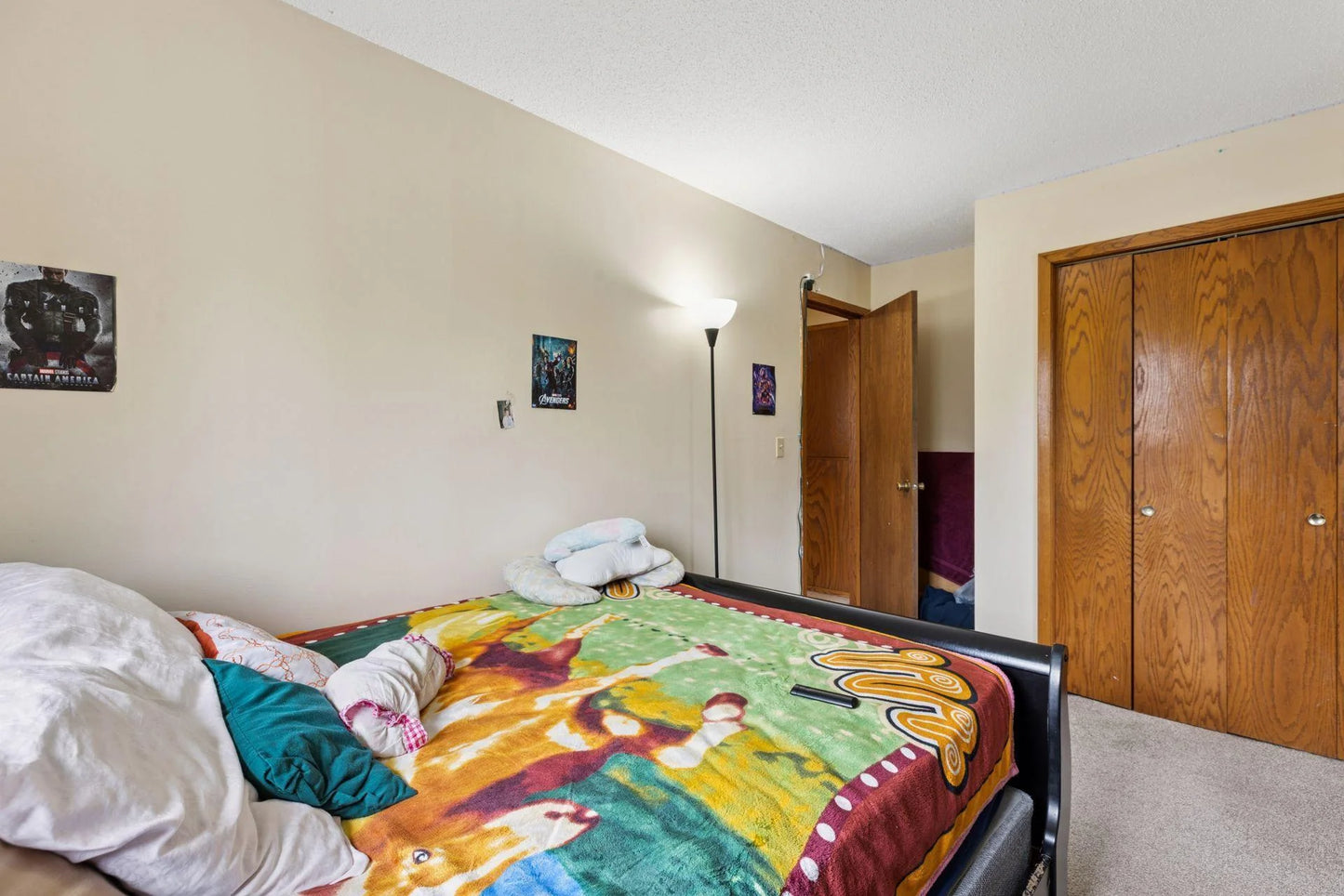 501 Shadyside Circle, Hopkins, MN 55343