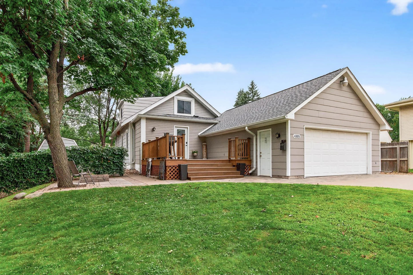4305 Brunswick Avenue, Crystal, MN 55422