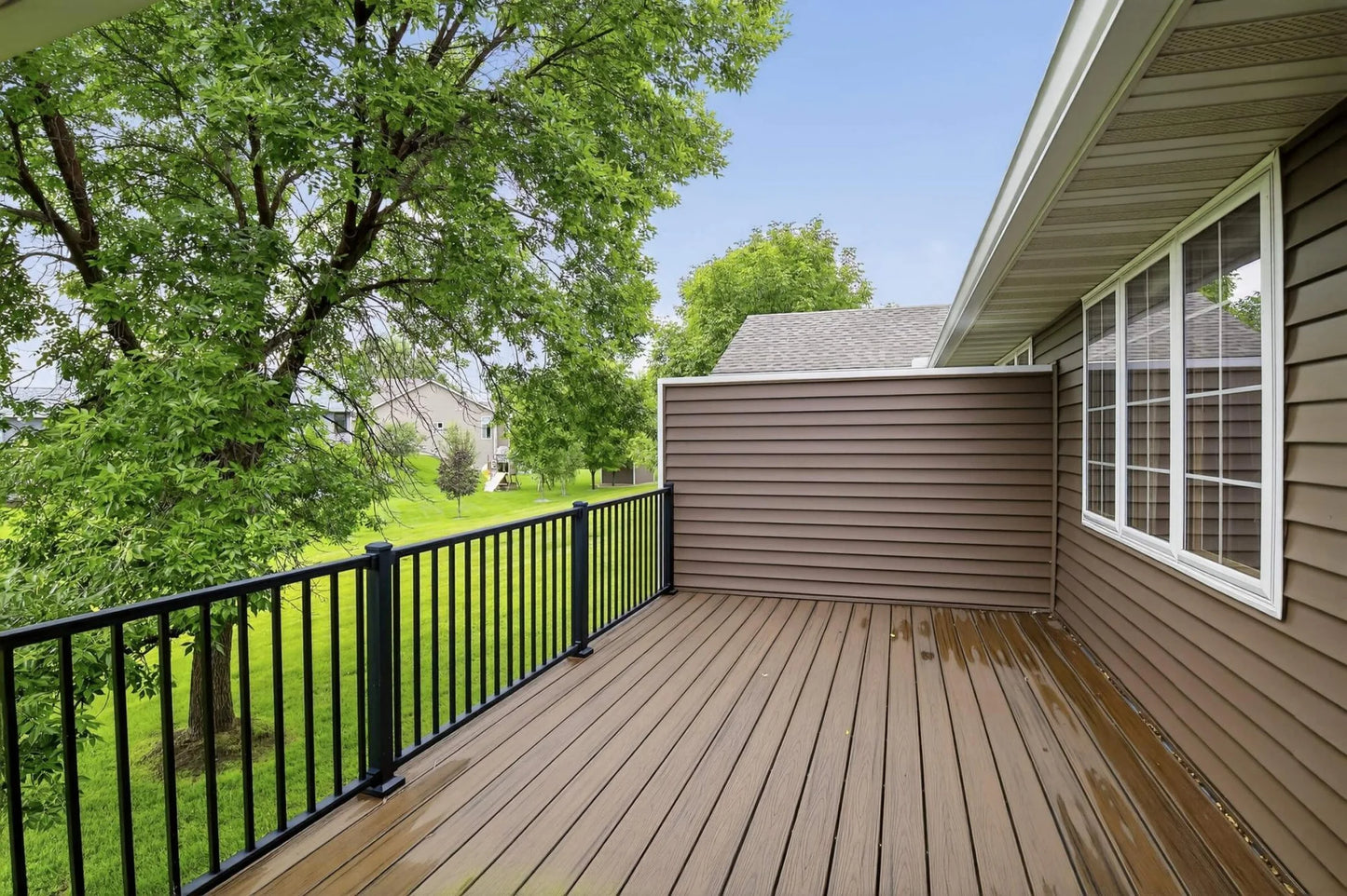 6236 Creekview Lane, Brooklyn Park, MN 55443