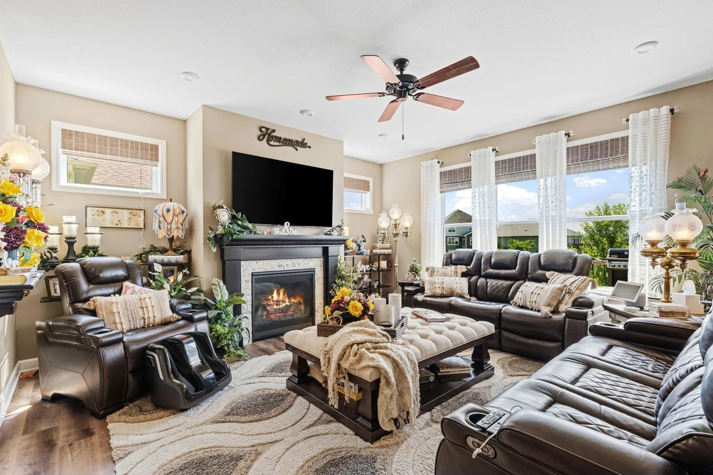216 Prairie Way, Bayport, MN 55003