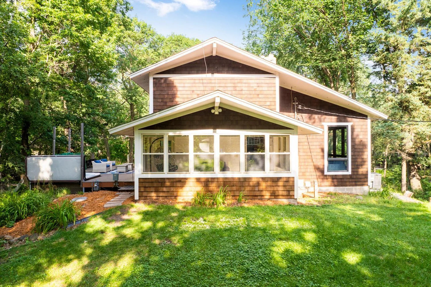 1 Partridge Lane, North Oaks, MN 55127