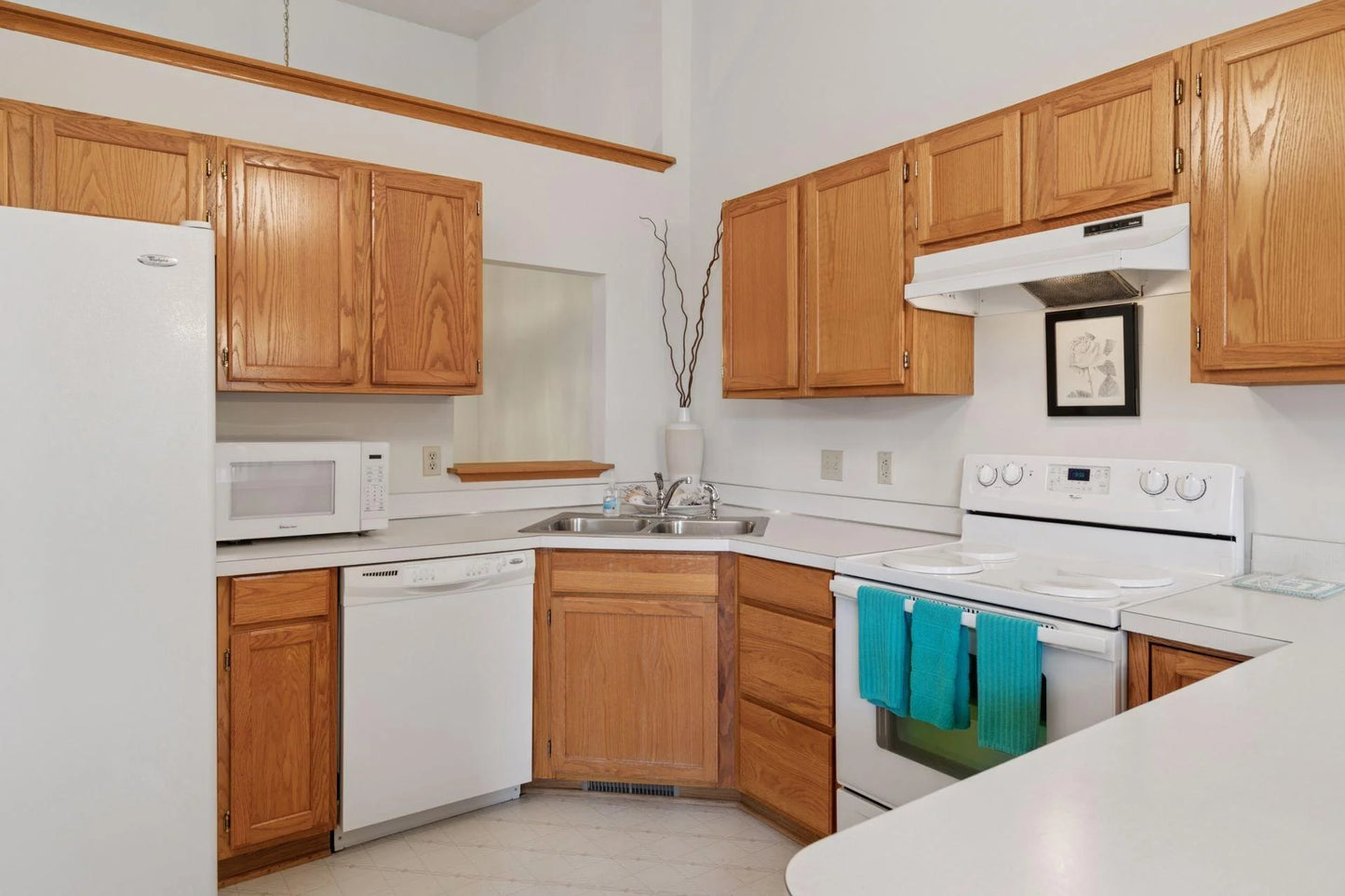 4318 Mccoll Drive, Savage, MN 55378
