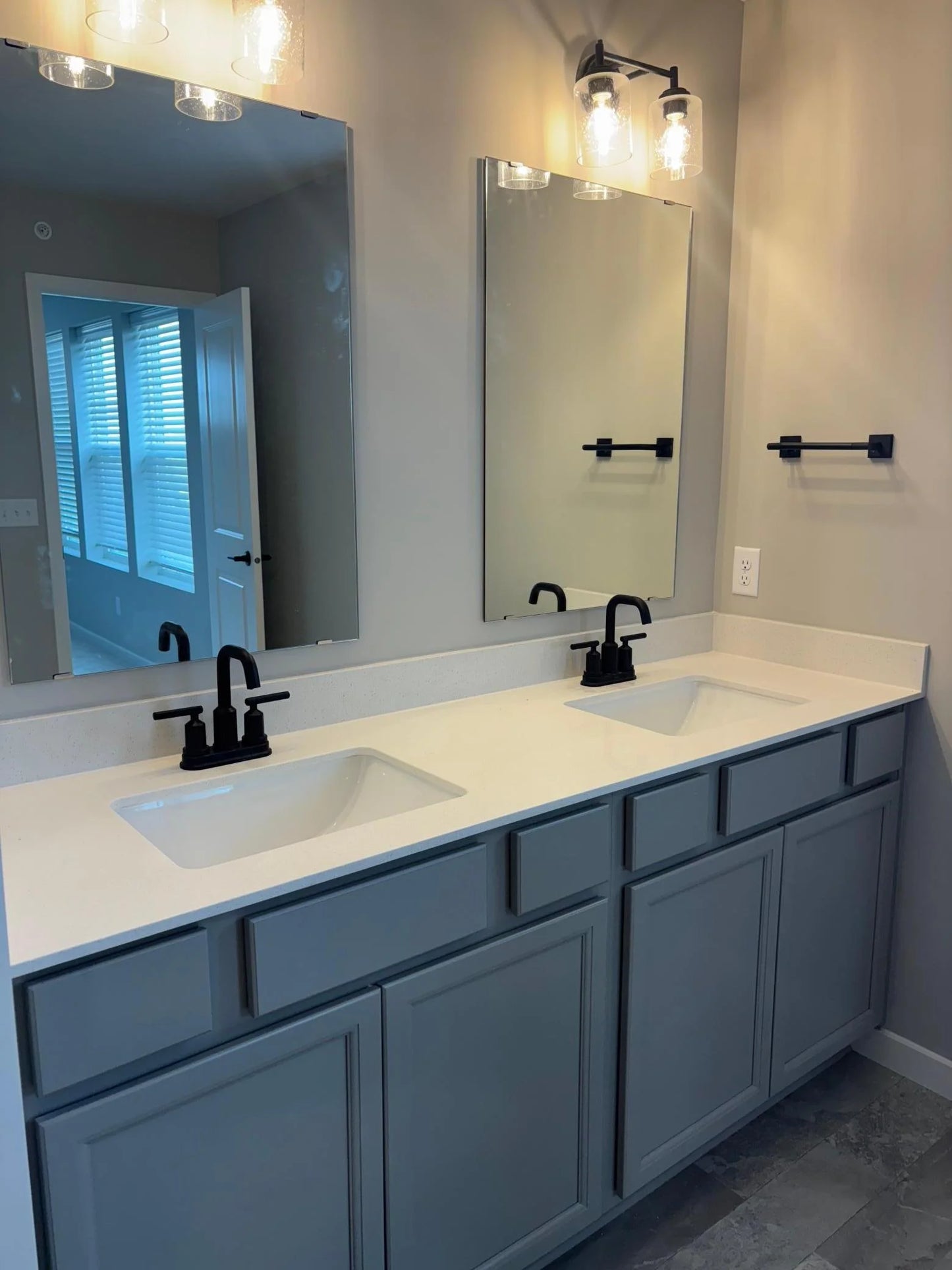 1719 Hauer Trail, Shakopee, MN 55379
