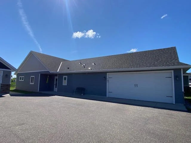 431 Pintail Circle, Annandale, MN 55302