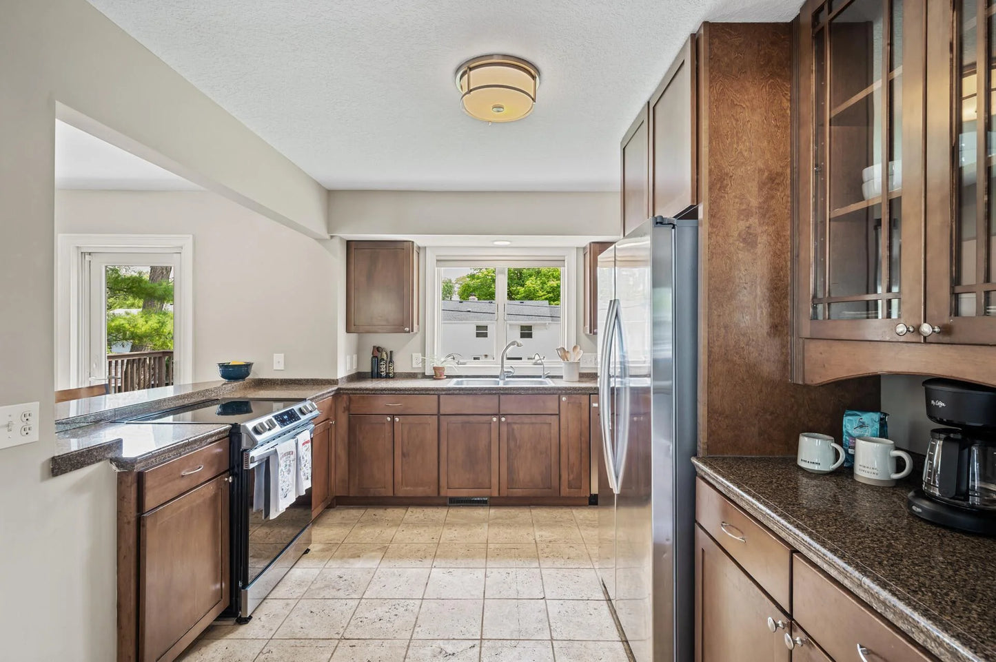 6301 France Avenue, Edina, MN 55410