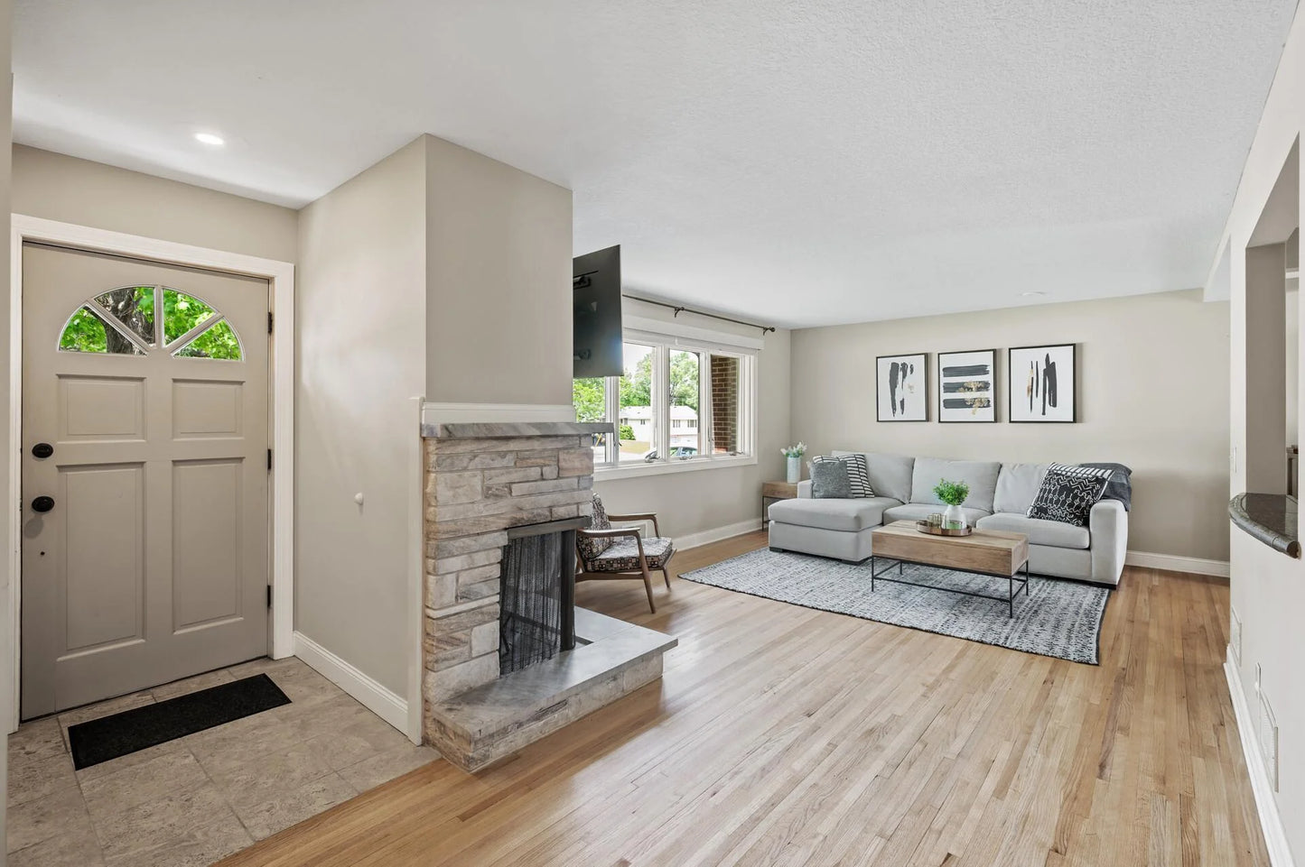 6301 France Avenue, Edina, MN 55410