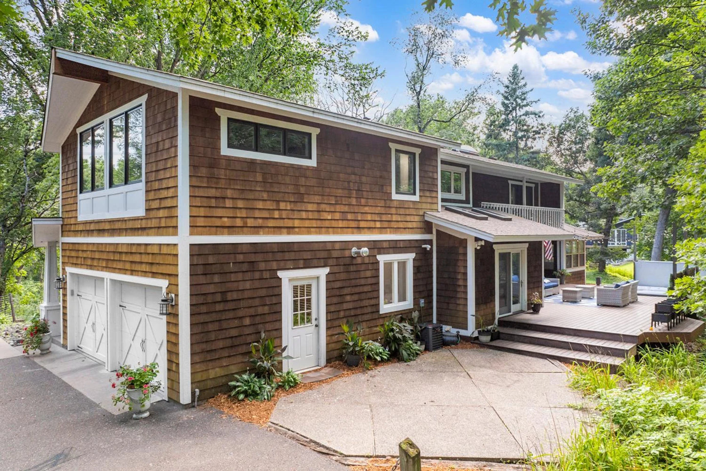 1 Partridge Lane, North Oaks, MN 55127